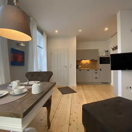 Meerhuus, 45229 * Ditzum