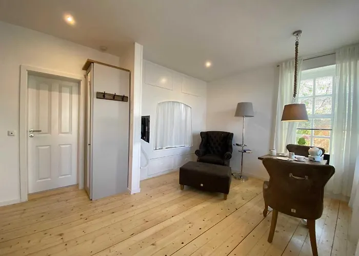 Meerhuus_ 45229 דירה *